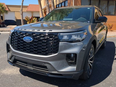 2026 Ford Explorer ST-Line