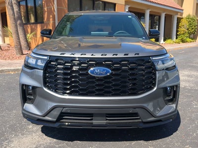 2026 Ford Explorer ST-Line