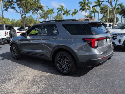 2027 Ford Explorer ST-Line