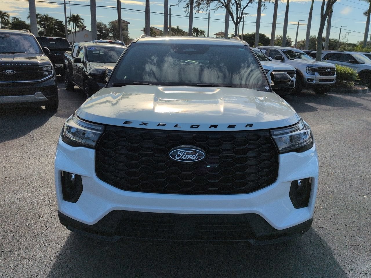 2027 Ford Explorer ST-Line