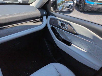 2026 Ford Explorer Platinum™