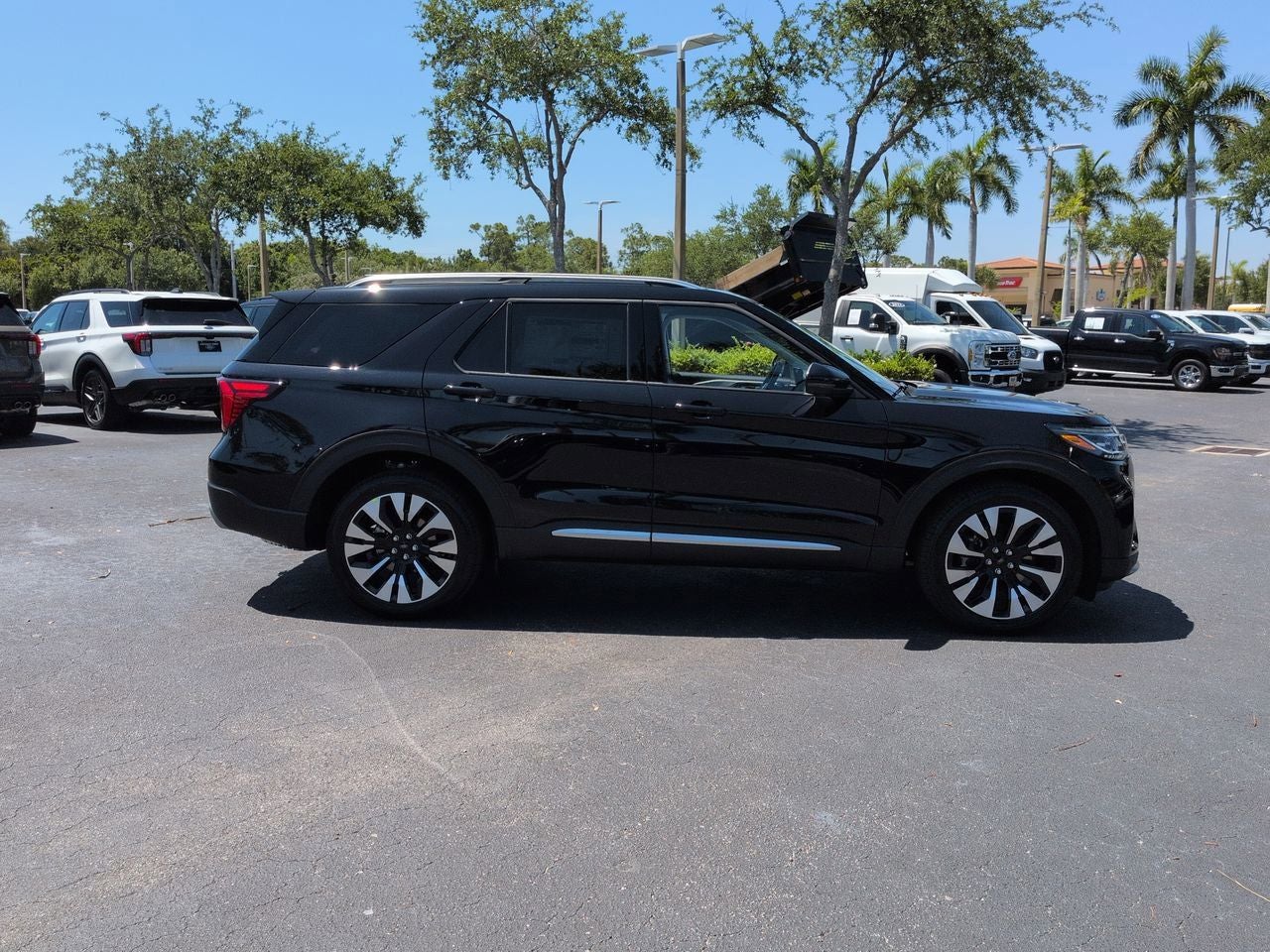 2026 Ford Explorer Platinum™