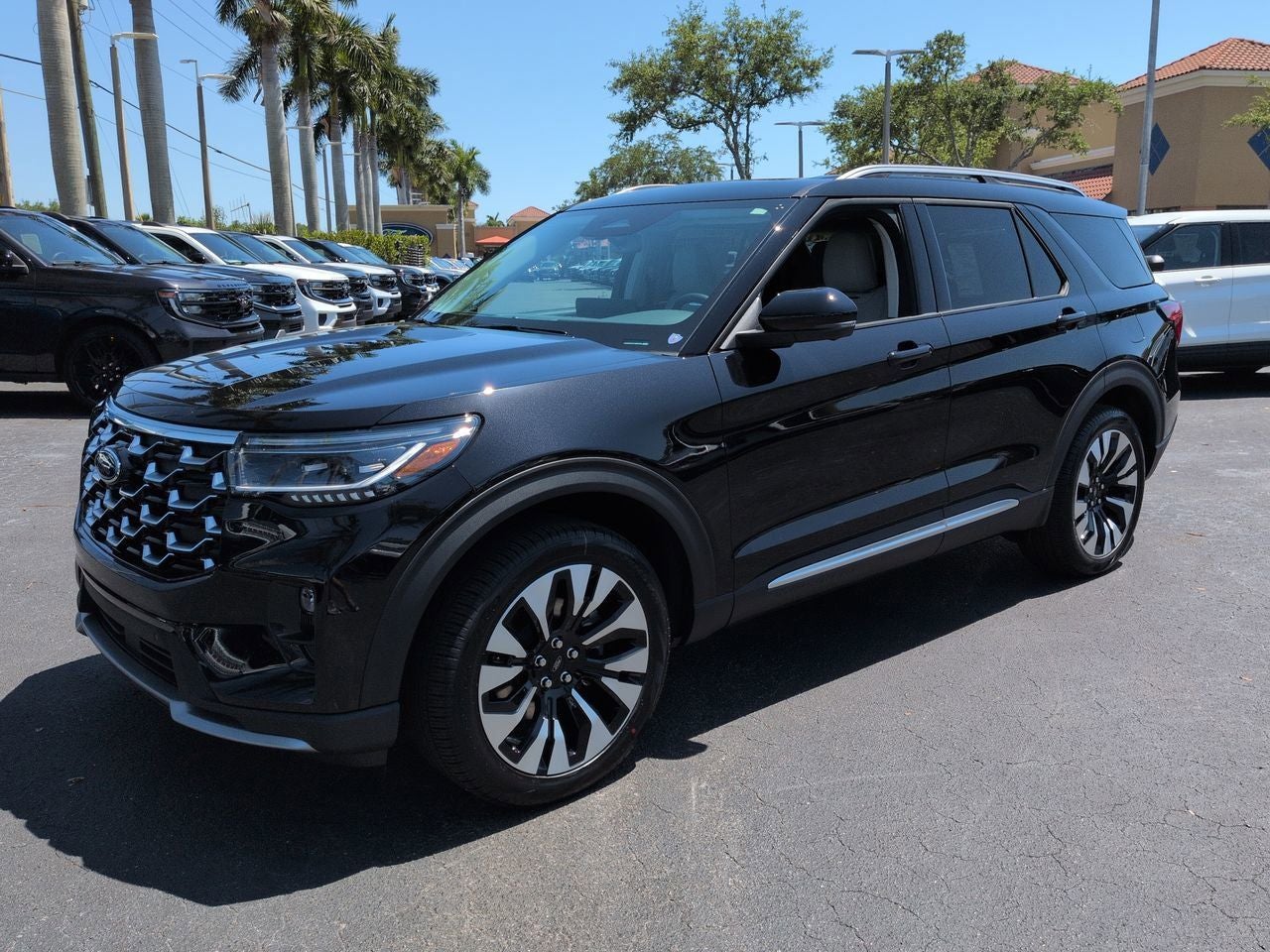 2026 Ford Explorer Platinum™
