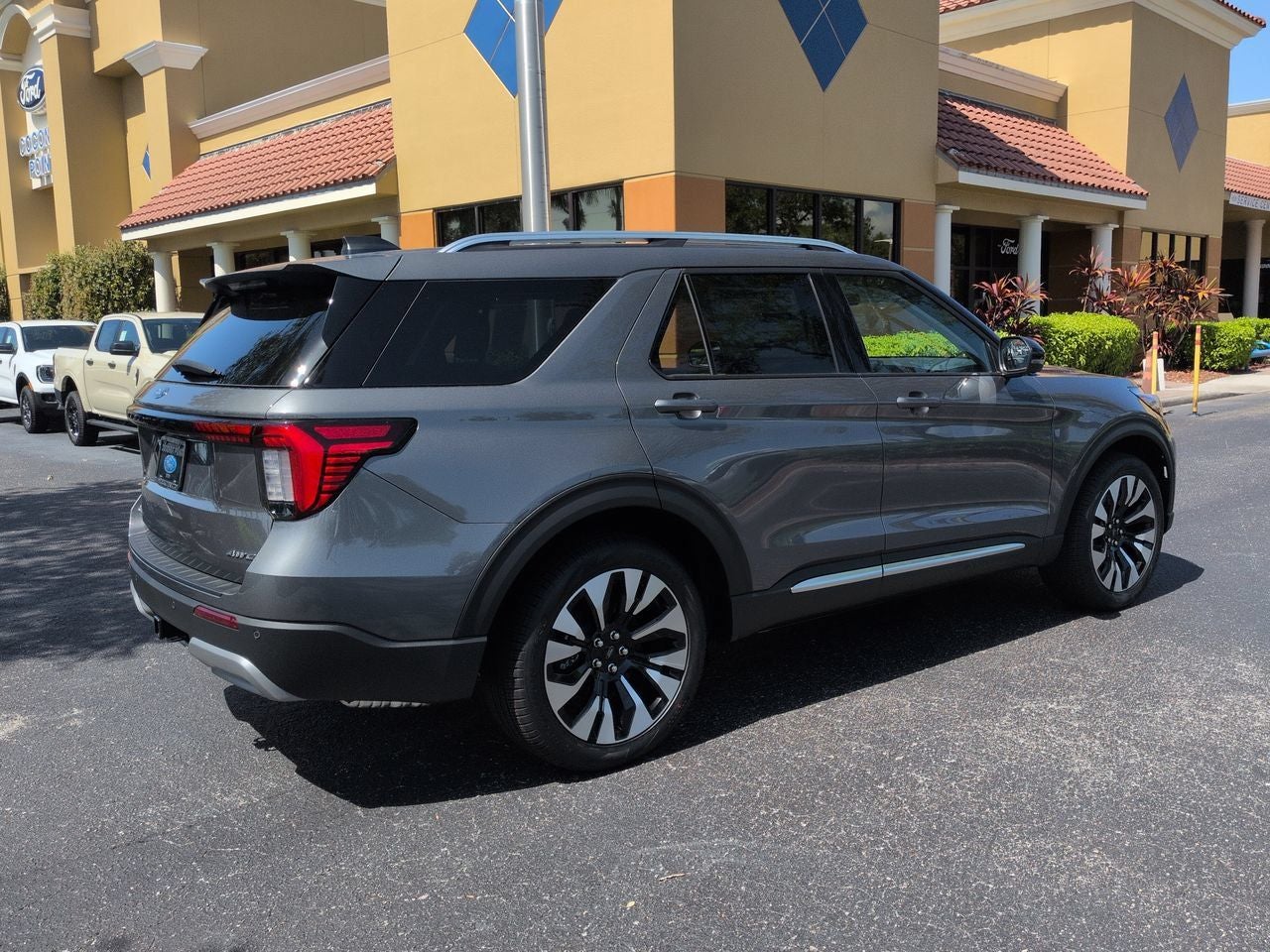 2026 Ford Explorer Platinum™