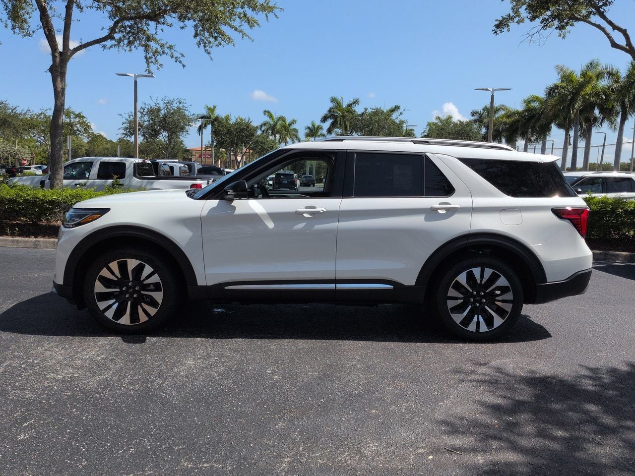 2026 Ford Explorer Platinum™