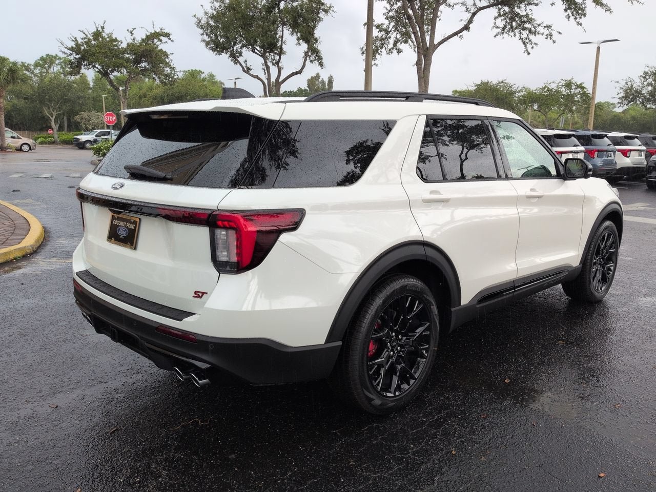 2027 Ford Explorer ST