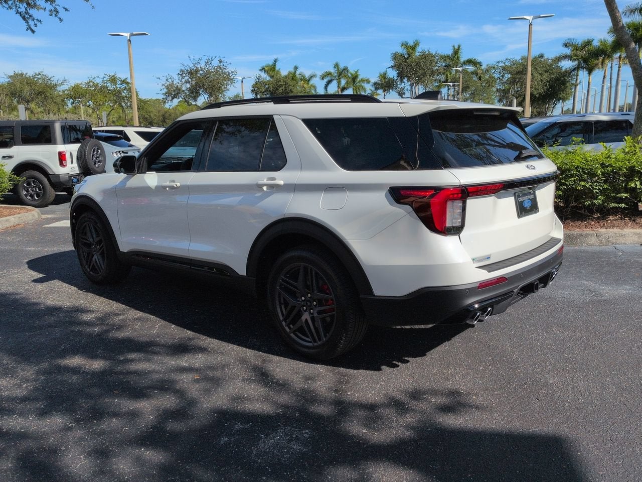 2027 Ford Explorer ST