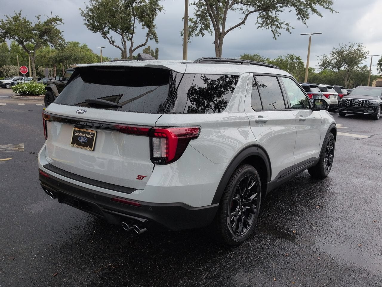 2027 Ford Explorer ST