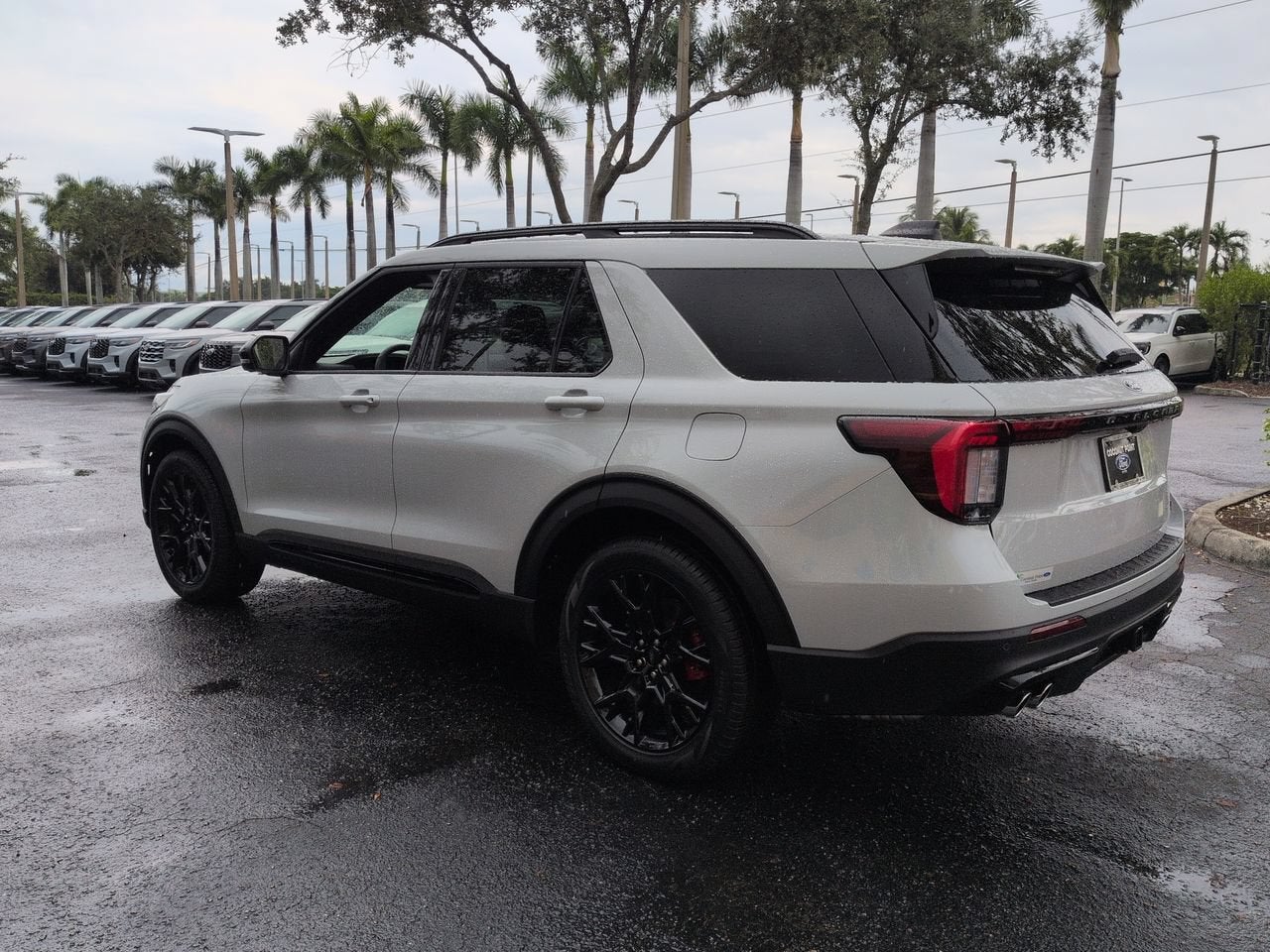 2027 Ford Explorer ST