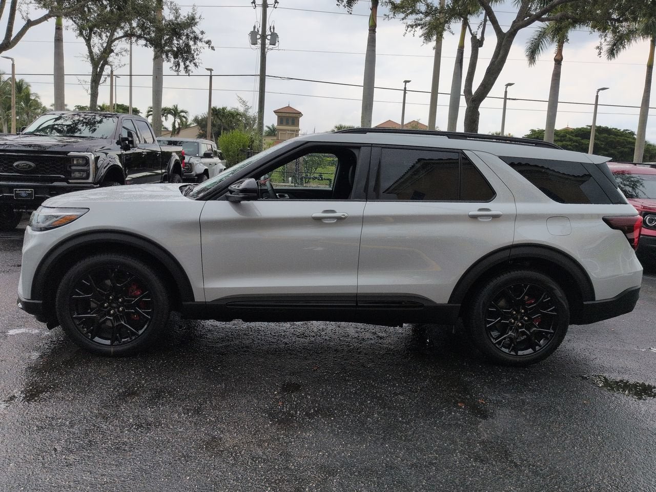 2027 Ford Explorer ST