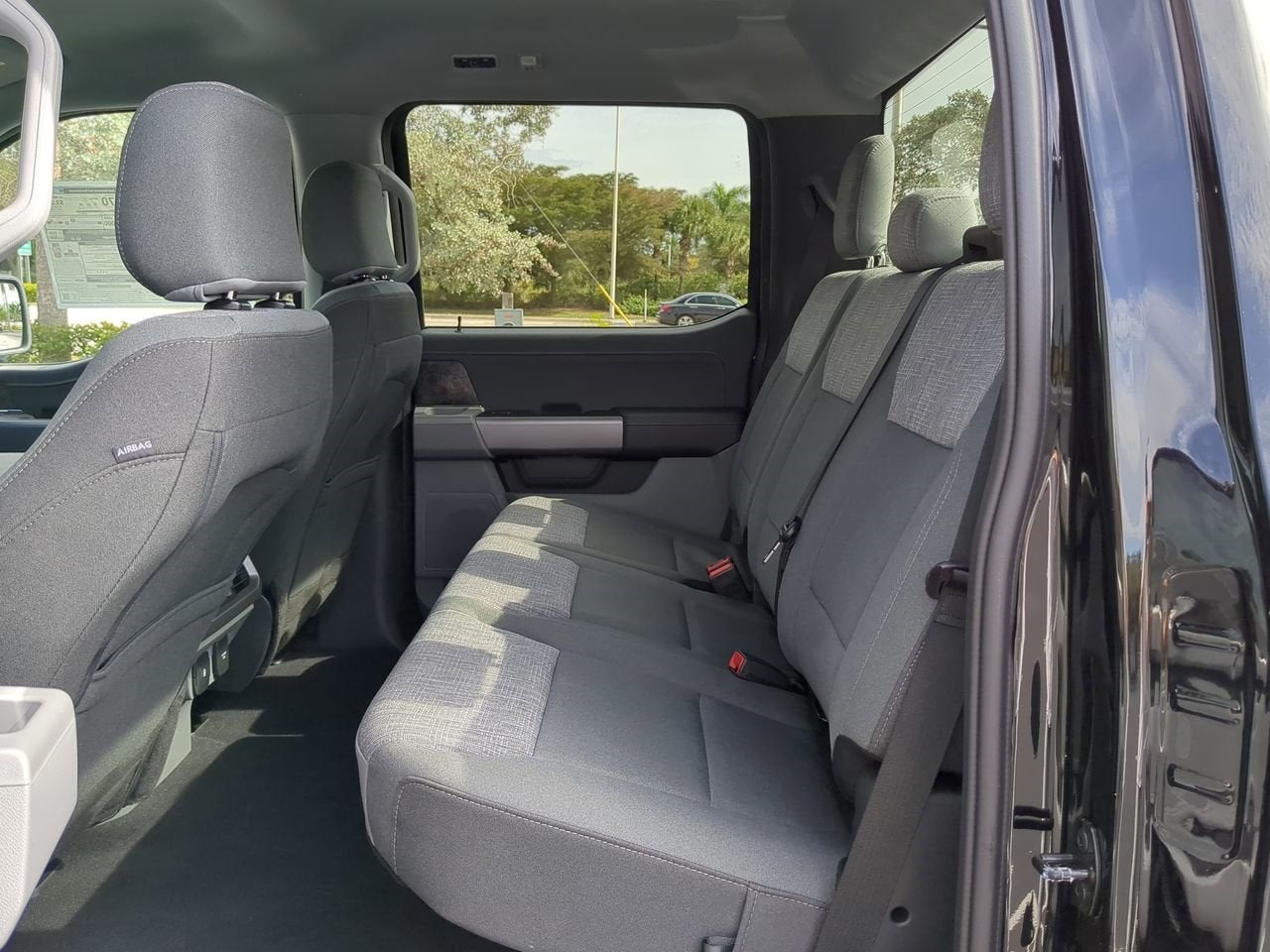 2023 Ford F-150 Lightning XLT