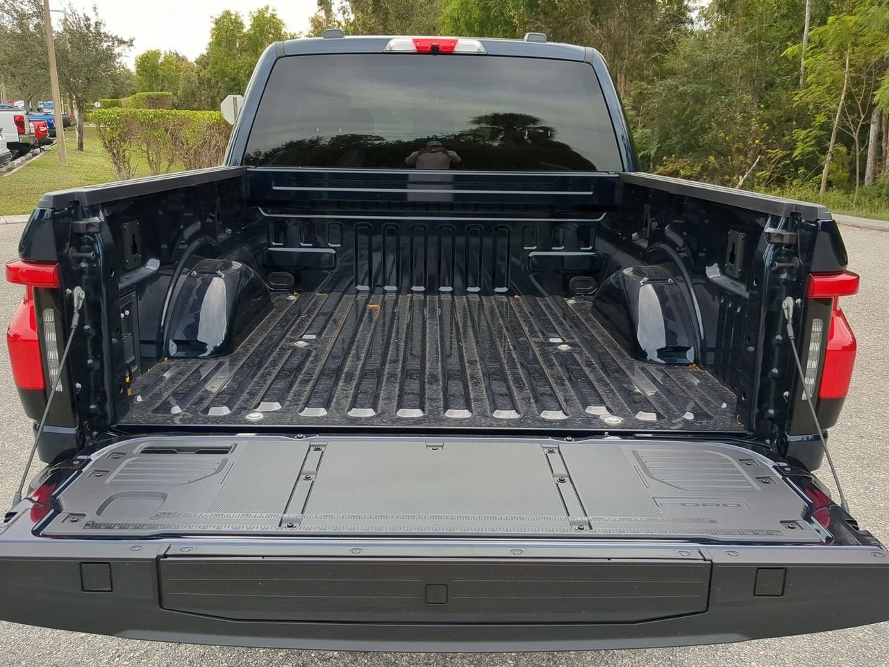 2023 Ford F-150 Lightning XLT