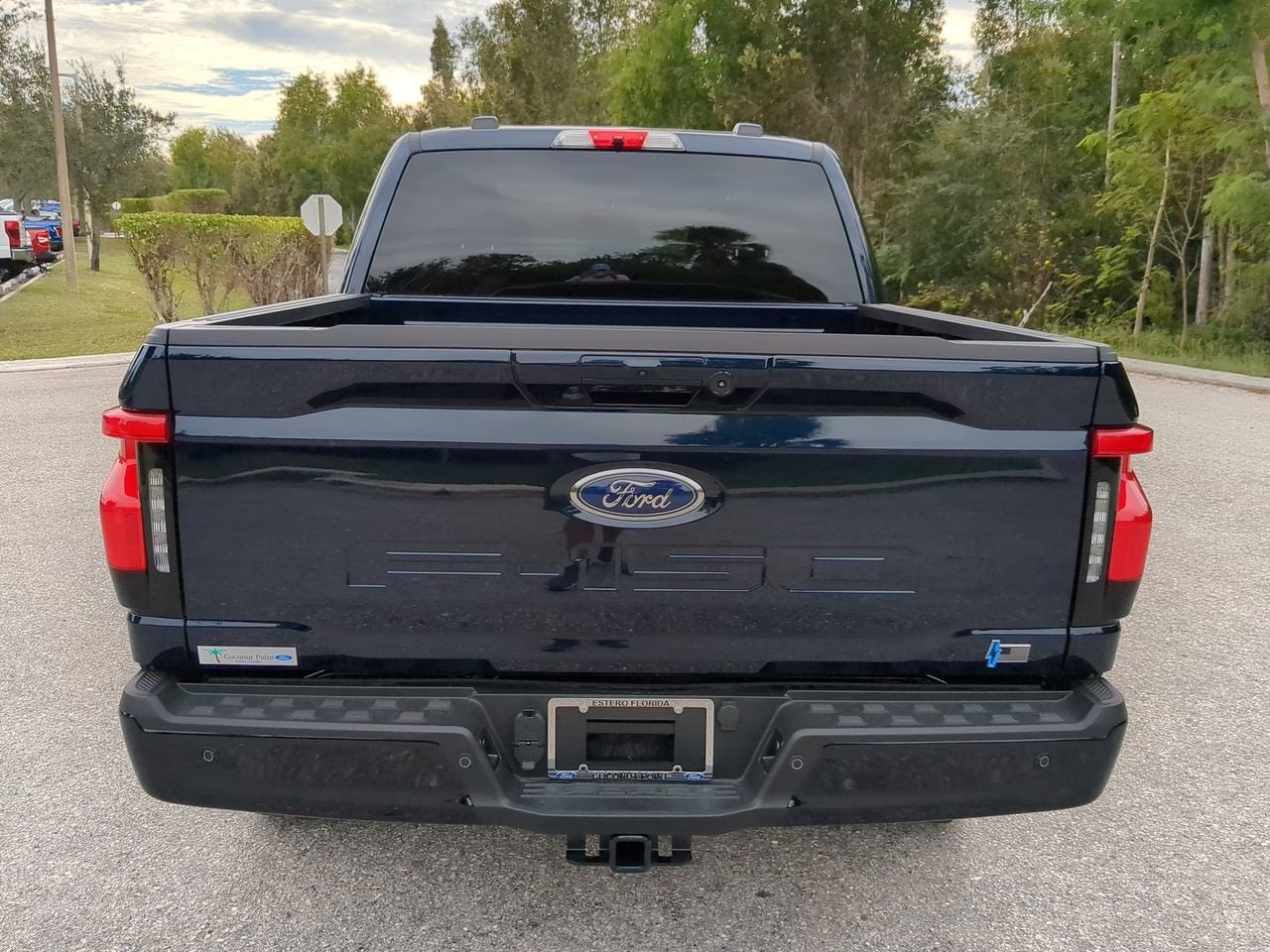 2023 Ford F-150 Lightning XLT