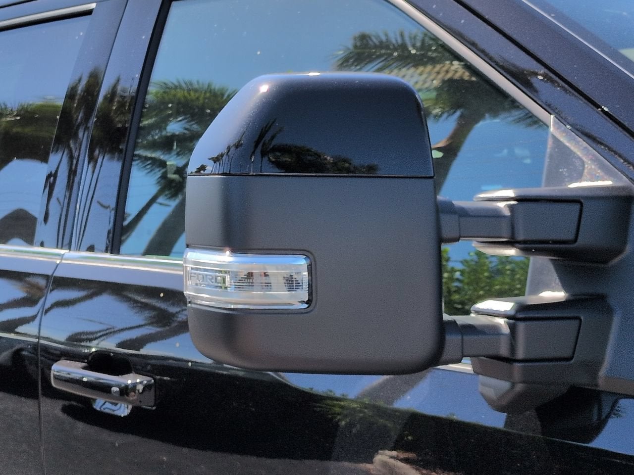 2027 Ford Super Duty F-250® Platinum®