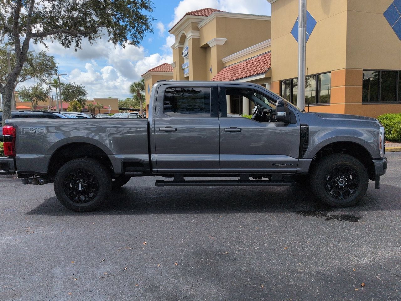2026 Ford Super Duty F-250® Lariat®
