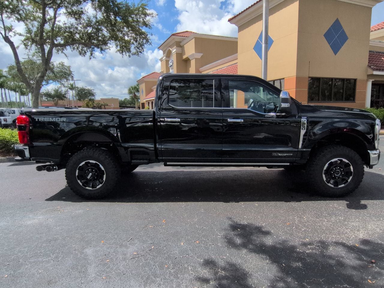 2026 Ford Super Duty F-250® Lariat®