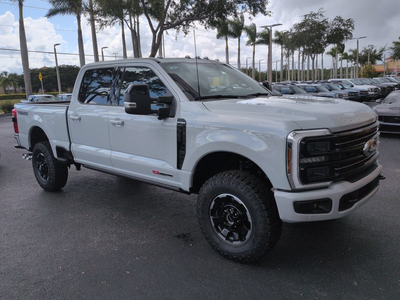 2026 Ford F-350SD Platinum