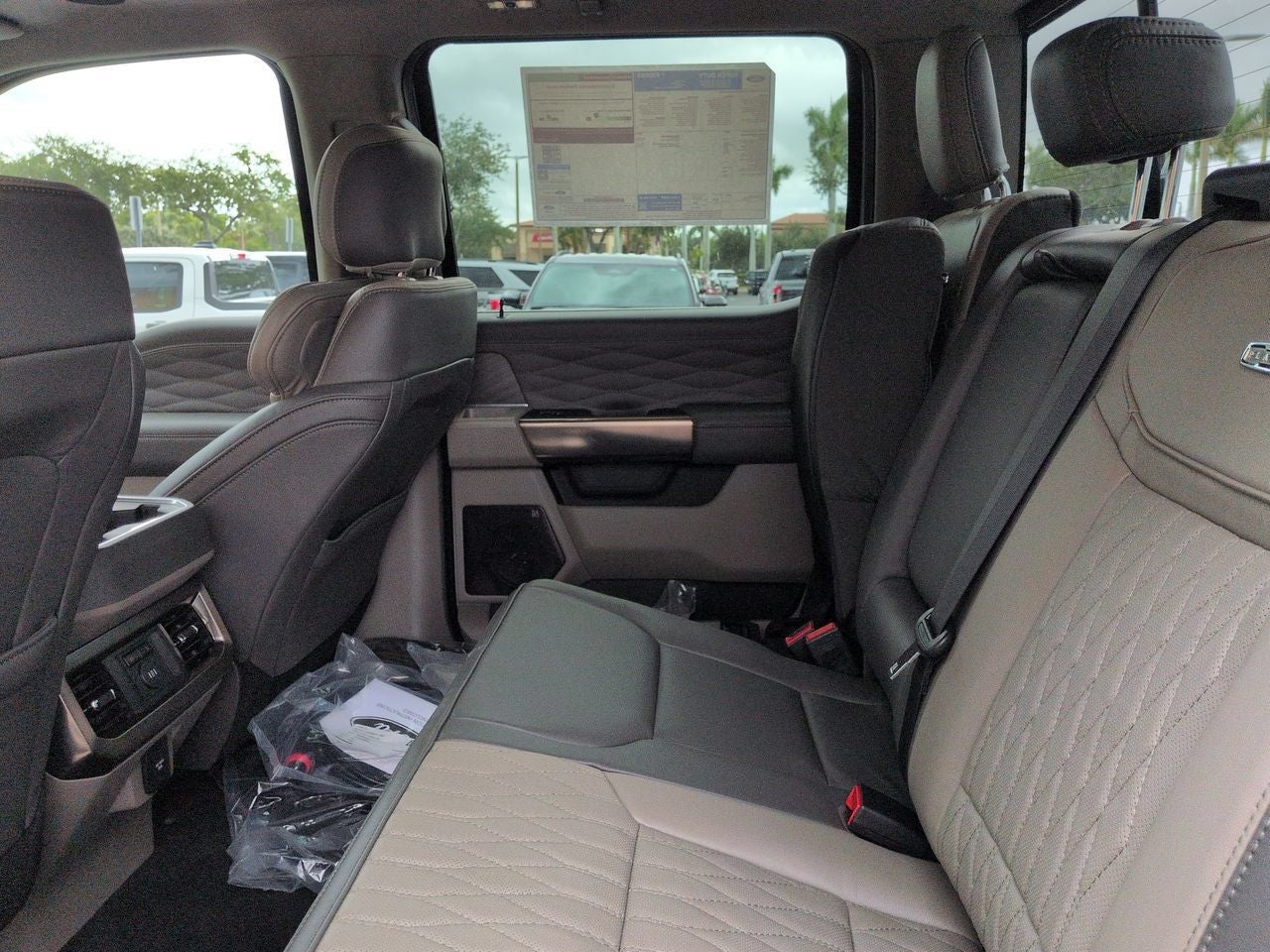 2026 Ford Super Duty F-350® Platinum®