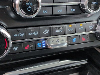 2026 Ford Super Duty F-350® Platinum®
