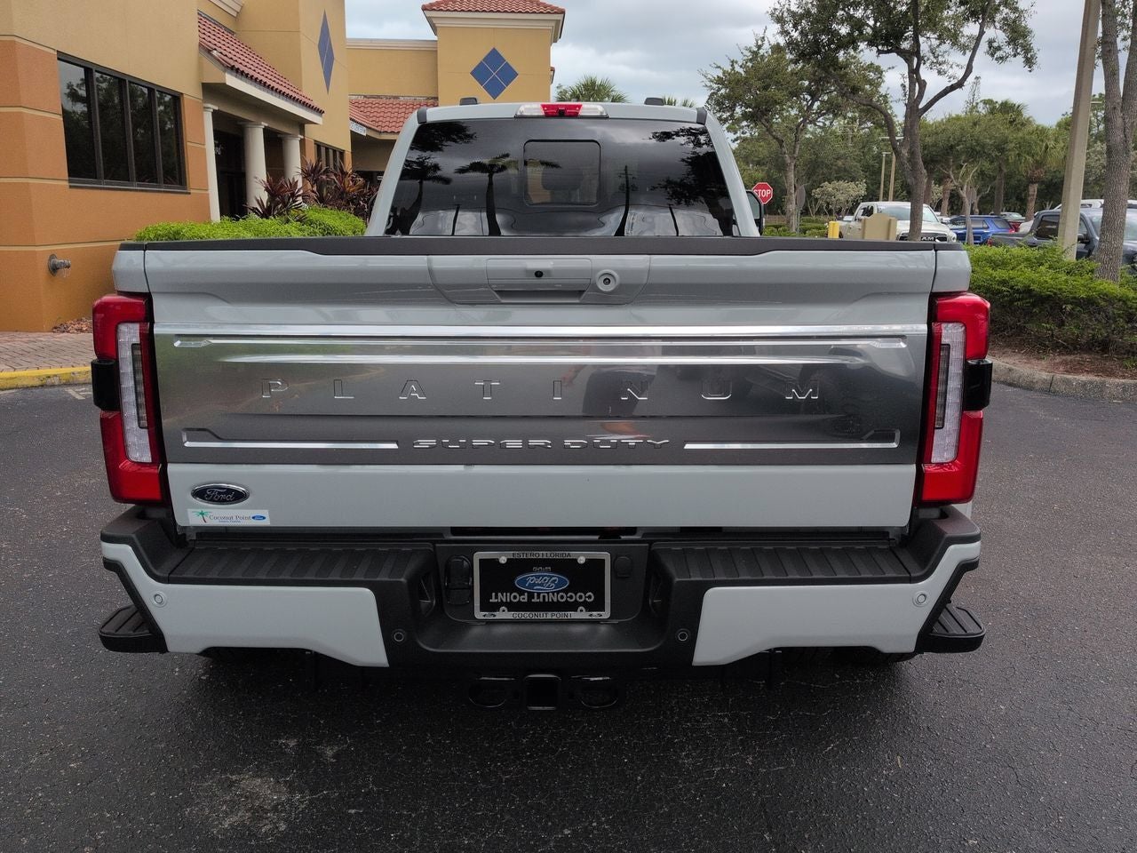 2026 Ford Super Duty F-350® Platinum®
