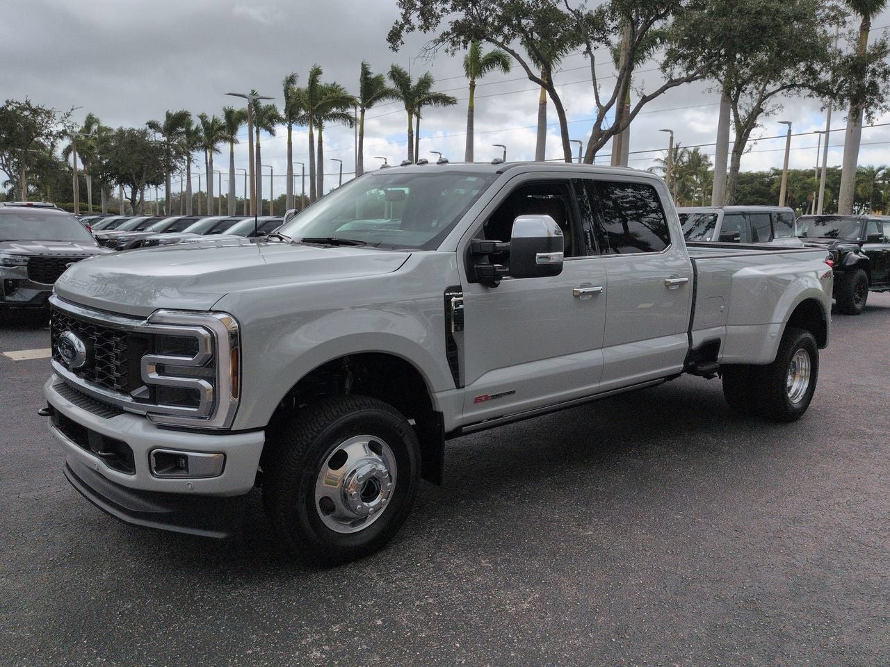 2026 Ford Super Duty F-350® Platinum®