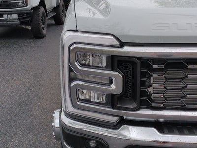 2026 Ford Super Duty F-350® Lariat®