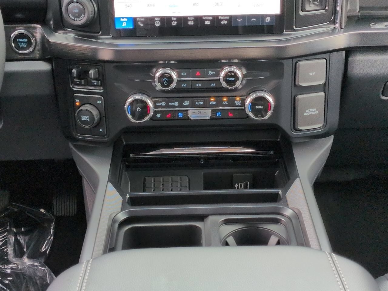 2026 Ford Super Duty F-350® Lariat®
