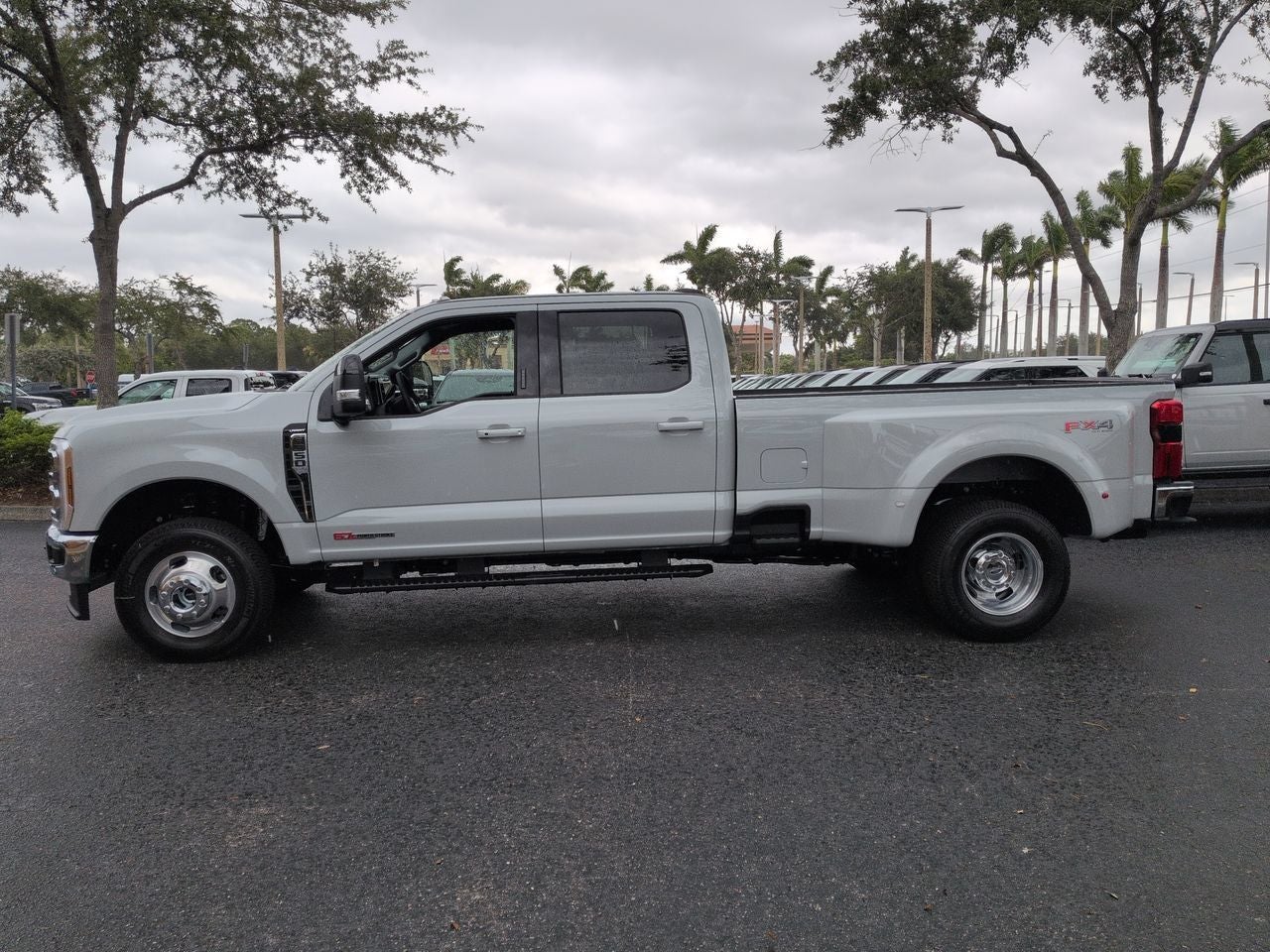 2026 Ford Super Duty F-350® Lariat®