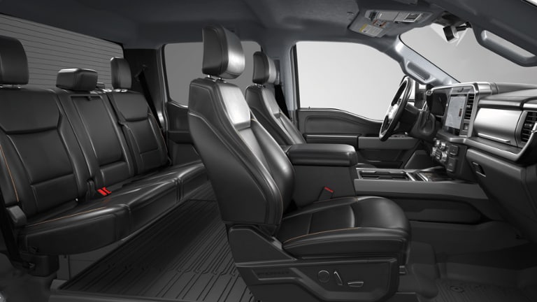 2026 Ford Super Duty F-350® Lariat®