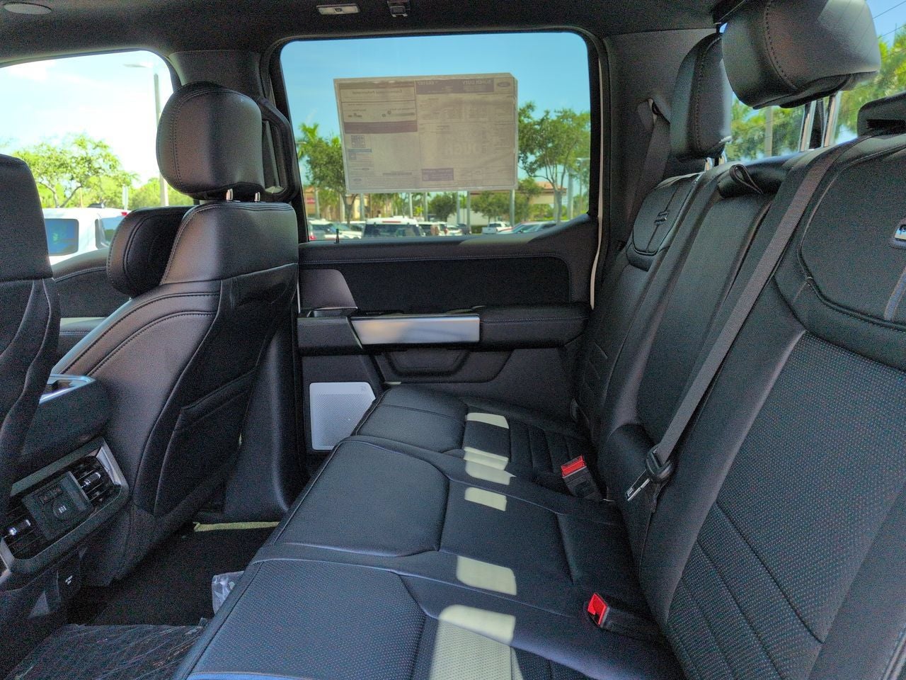 2026 Ford Super Duty F-350® Platinum®