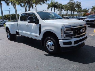 2026 Ford Super Duty F-350® Platinum®