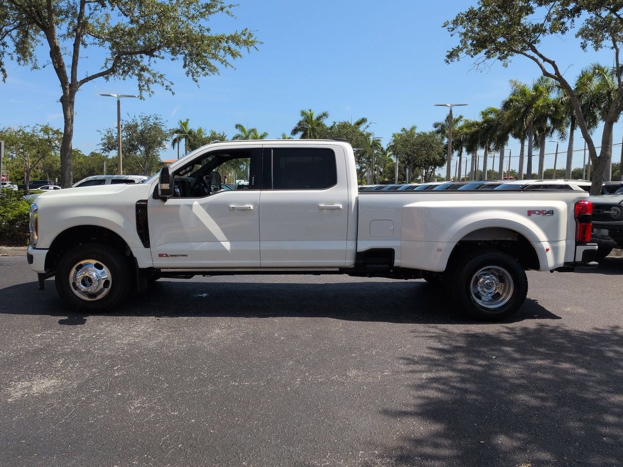 2026 Ford Super Duty F-350® Platinum®