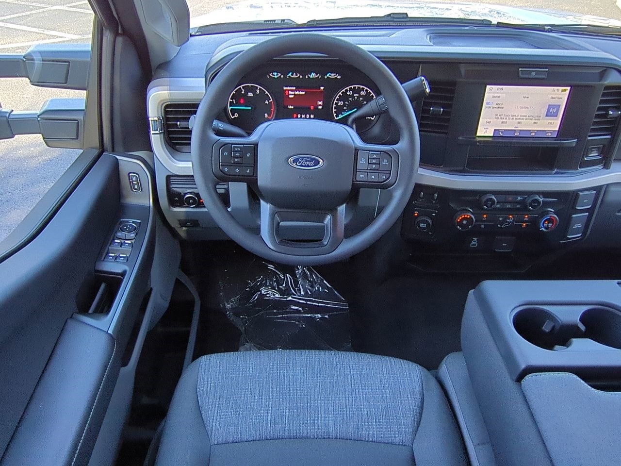 2026 Ford F-350SD XLT DRW