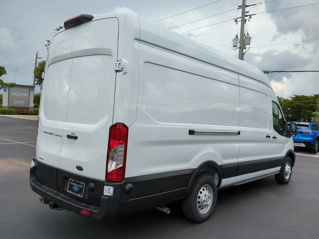 2025 Ford Transit-350 Base