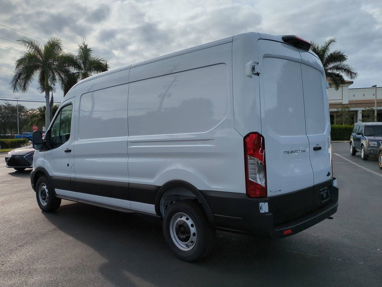 2025 Ford Transit-250 Base