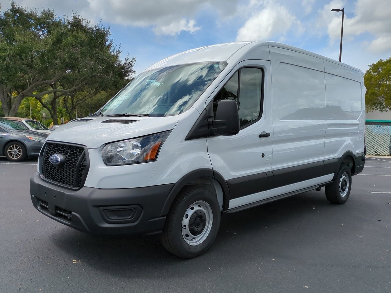 2025 Ford Transit-250 Base