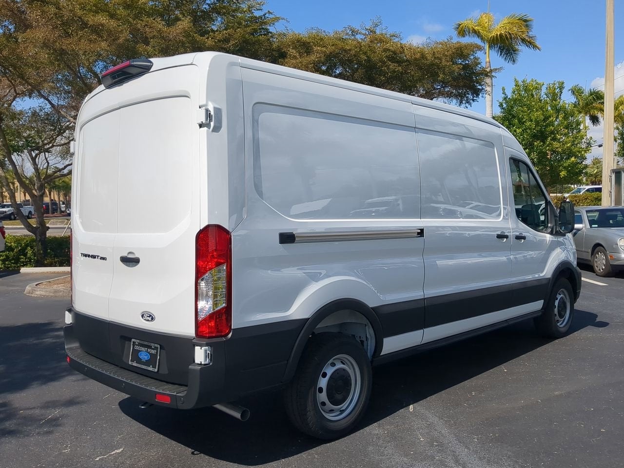 2026 Ford Transit-250 Base