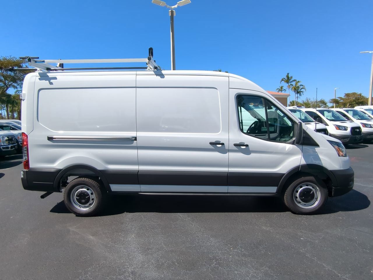 2026 Ford Transit-250 Base