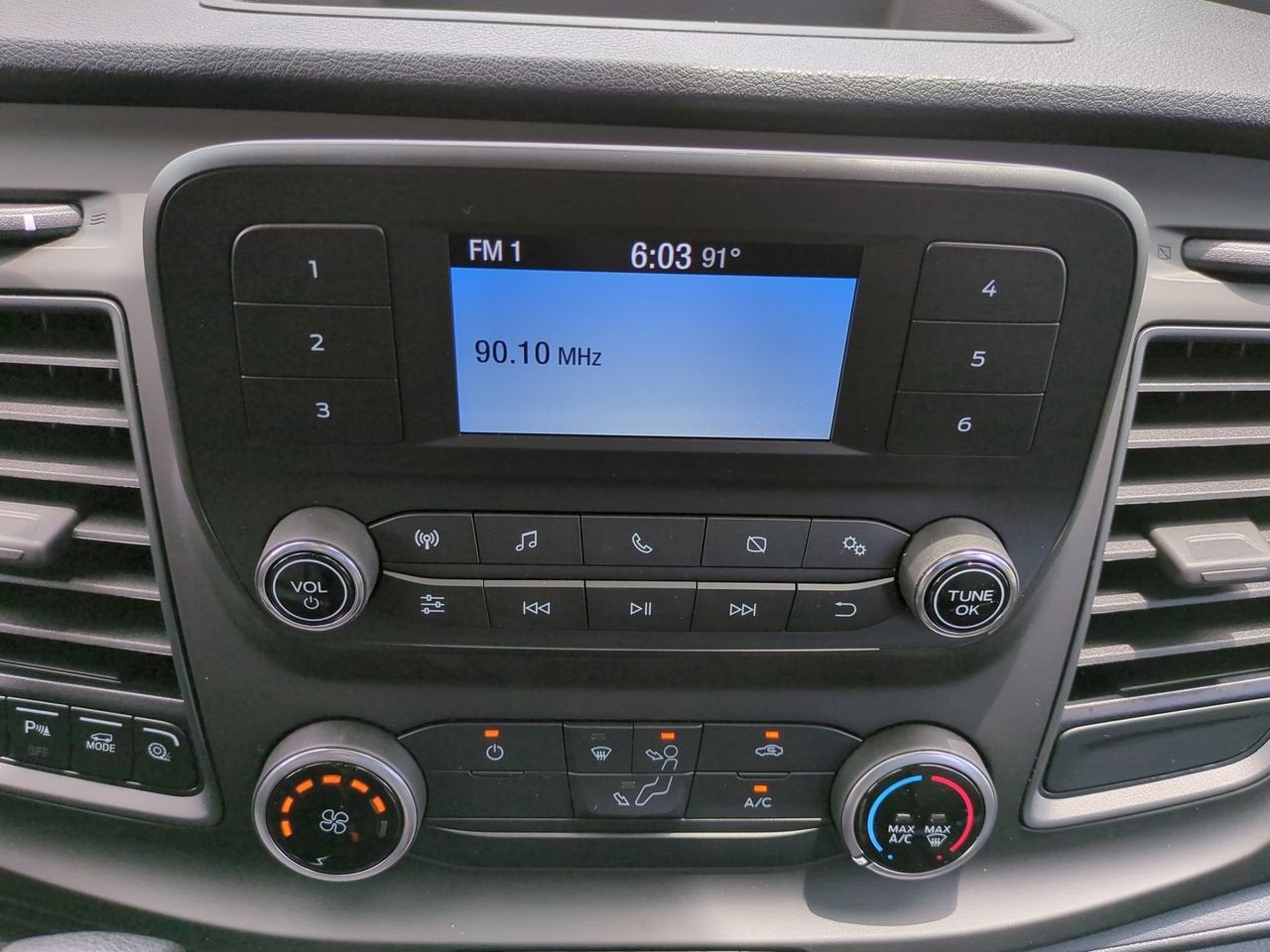 2025 Ford Transit-250 Base