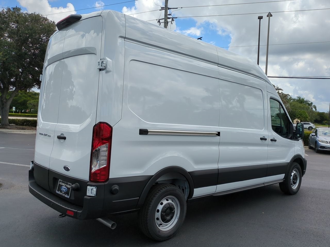 2025 Ford Transit-250 Base