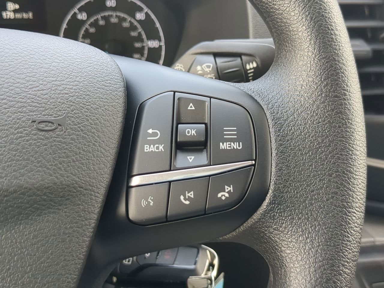 2025 Ford Transit-150 Base