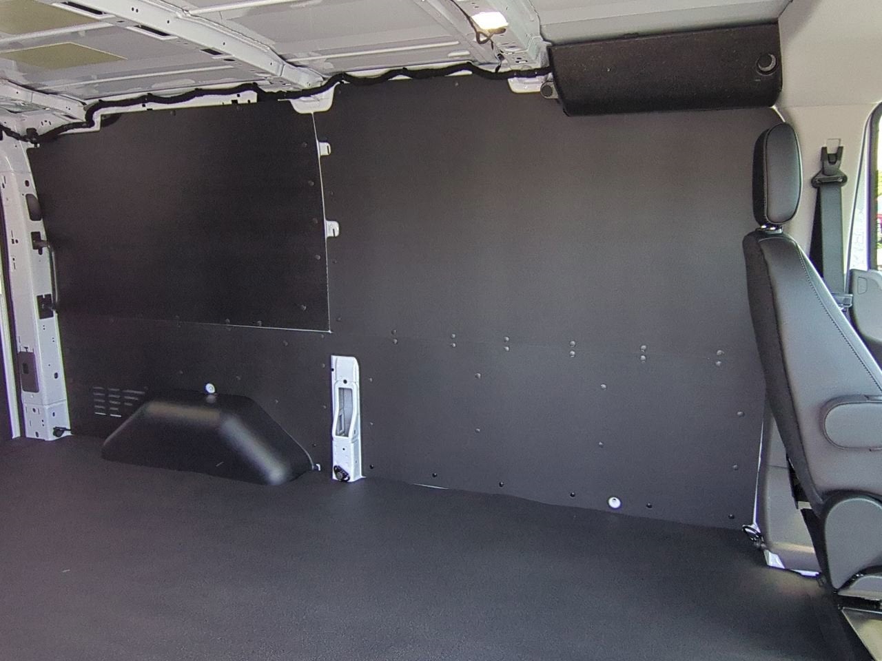 2025 Ford Transit-150 Base