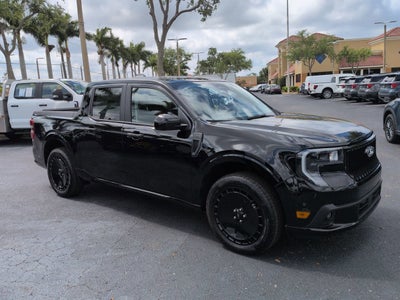 2026 Ford Maverick Lobo Standard