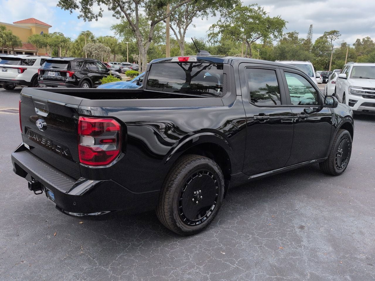 2026 Ford Maverick Lobo Standard