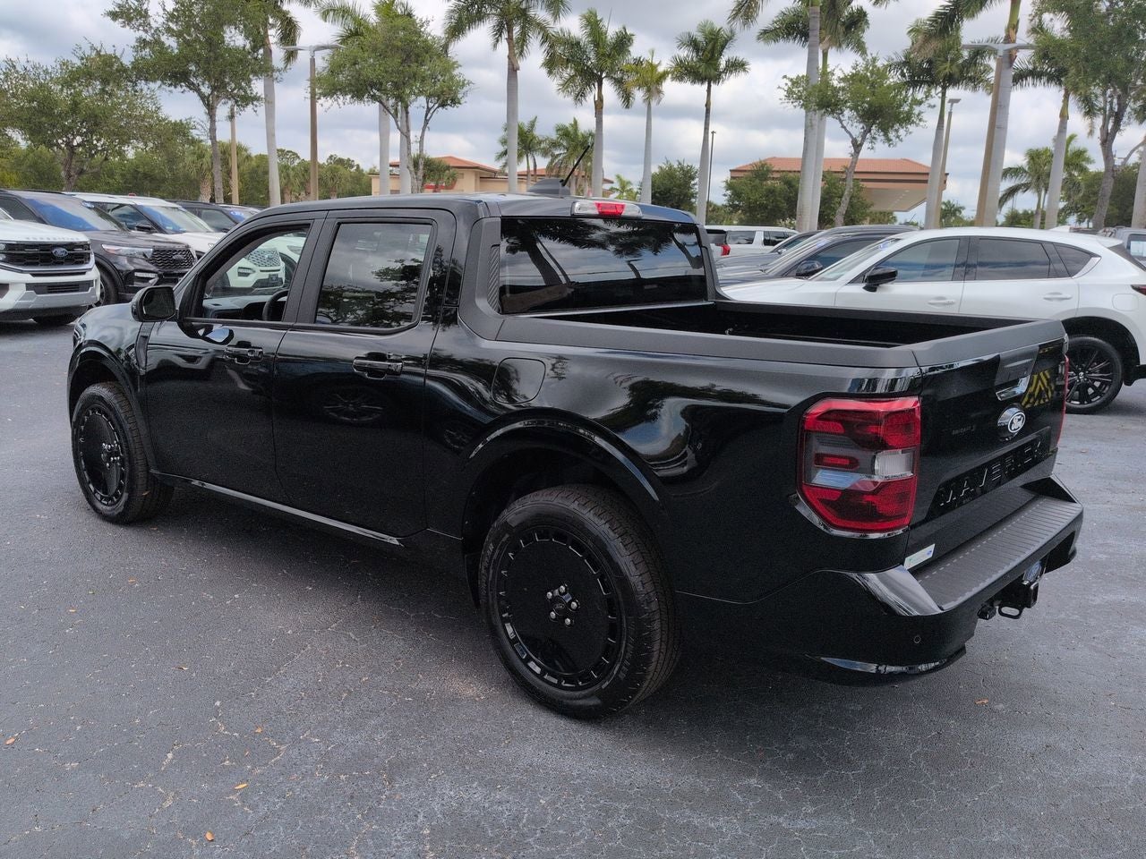 2026 Ford Maverick Lobo Standard