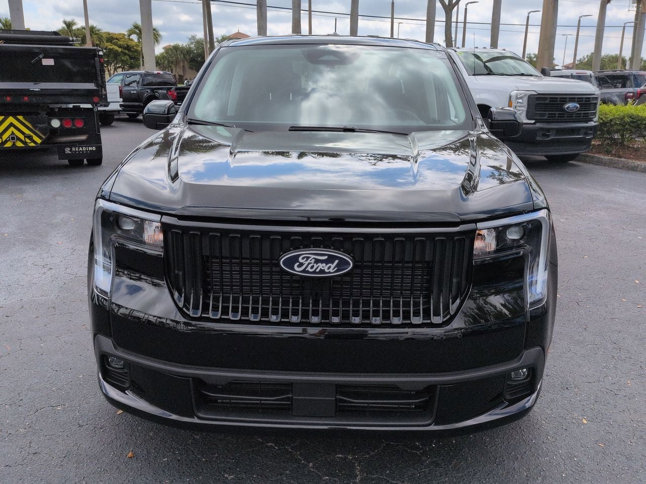 2026 Ford Maverick Lobo Standard