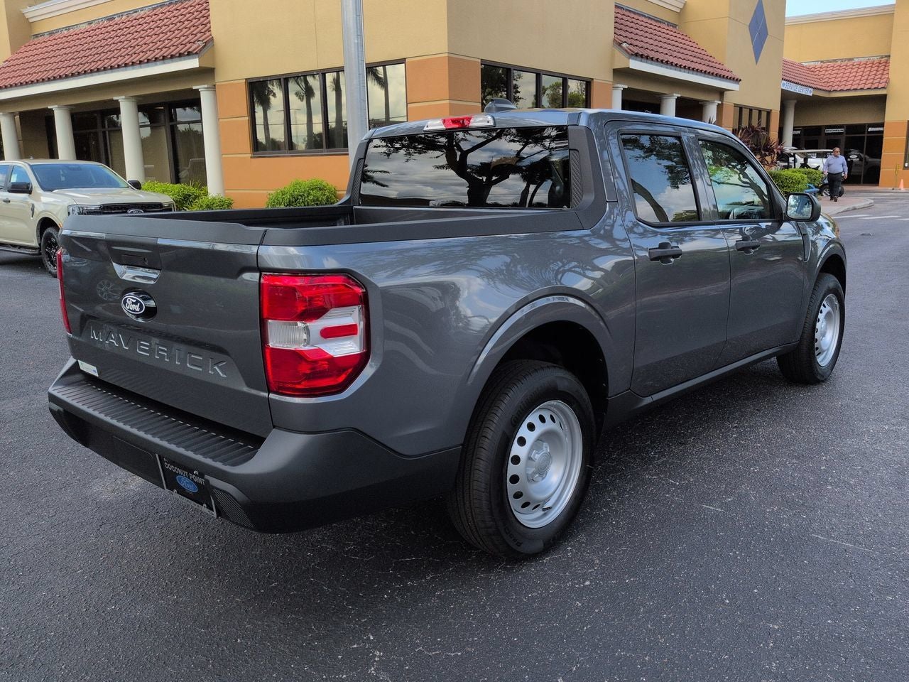 2026 Ford Maverick XL