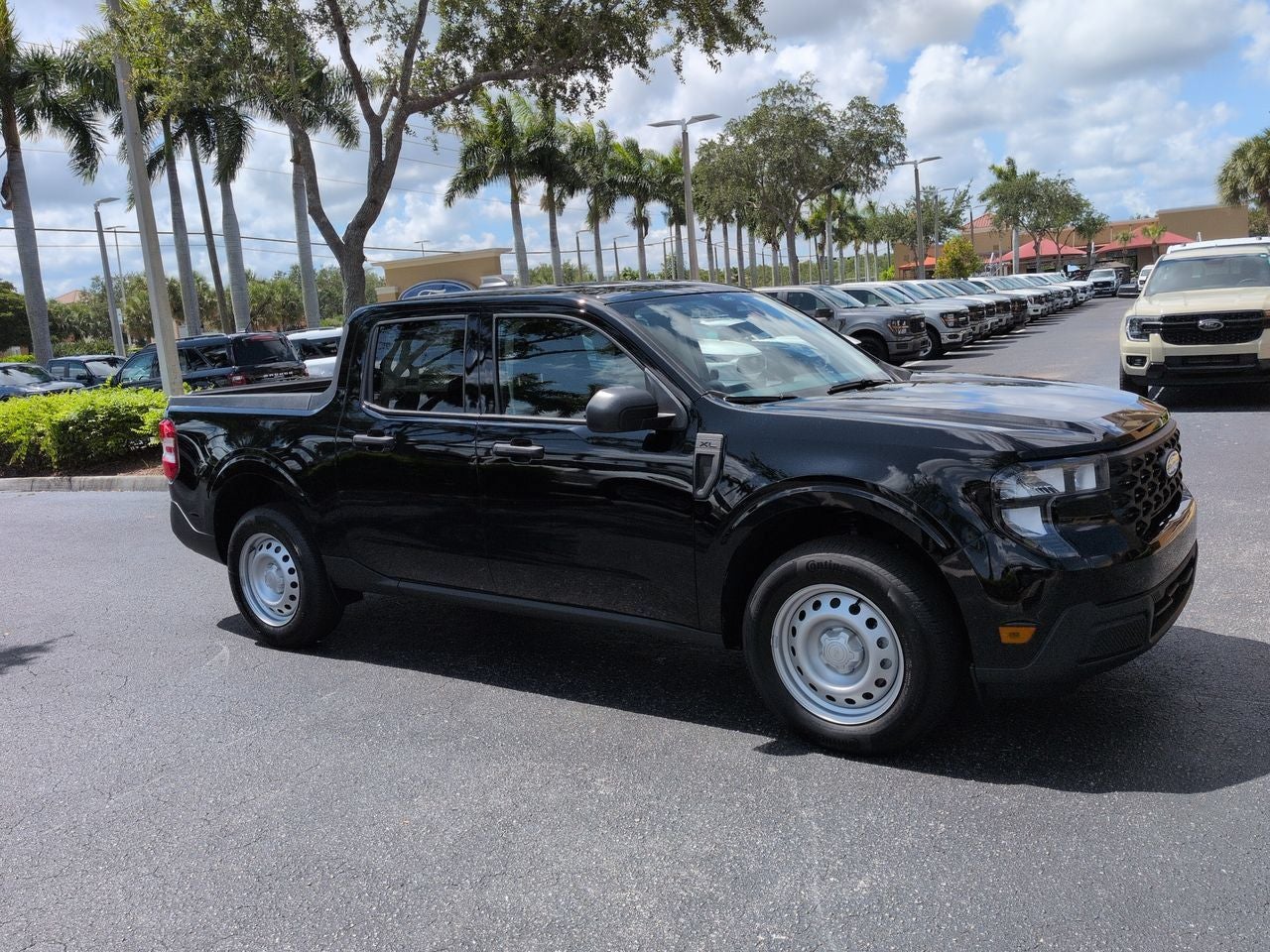 2026 Ford Maverick XL