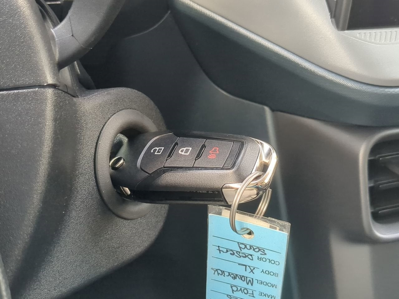 2025 Ford Maverick XL