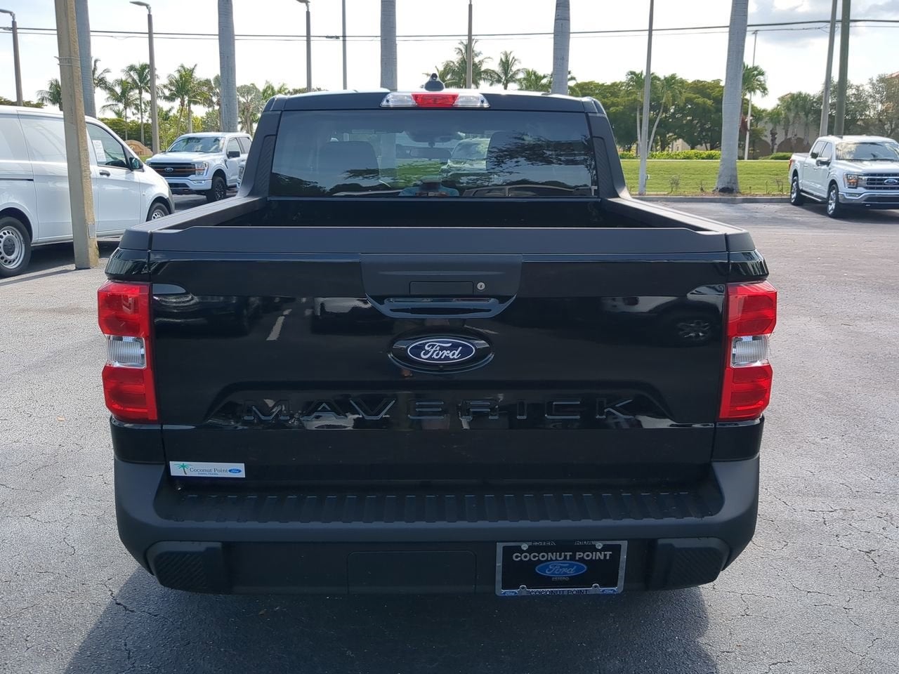 2025 Ford Maverick XL